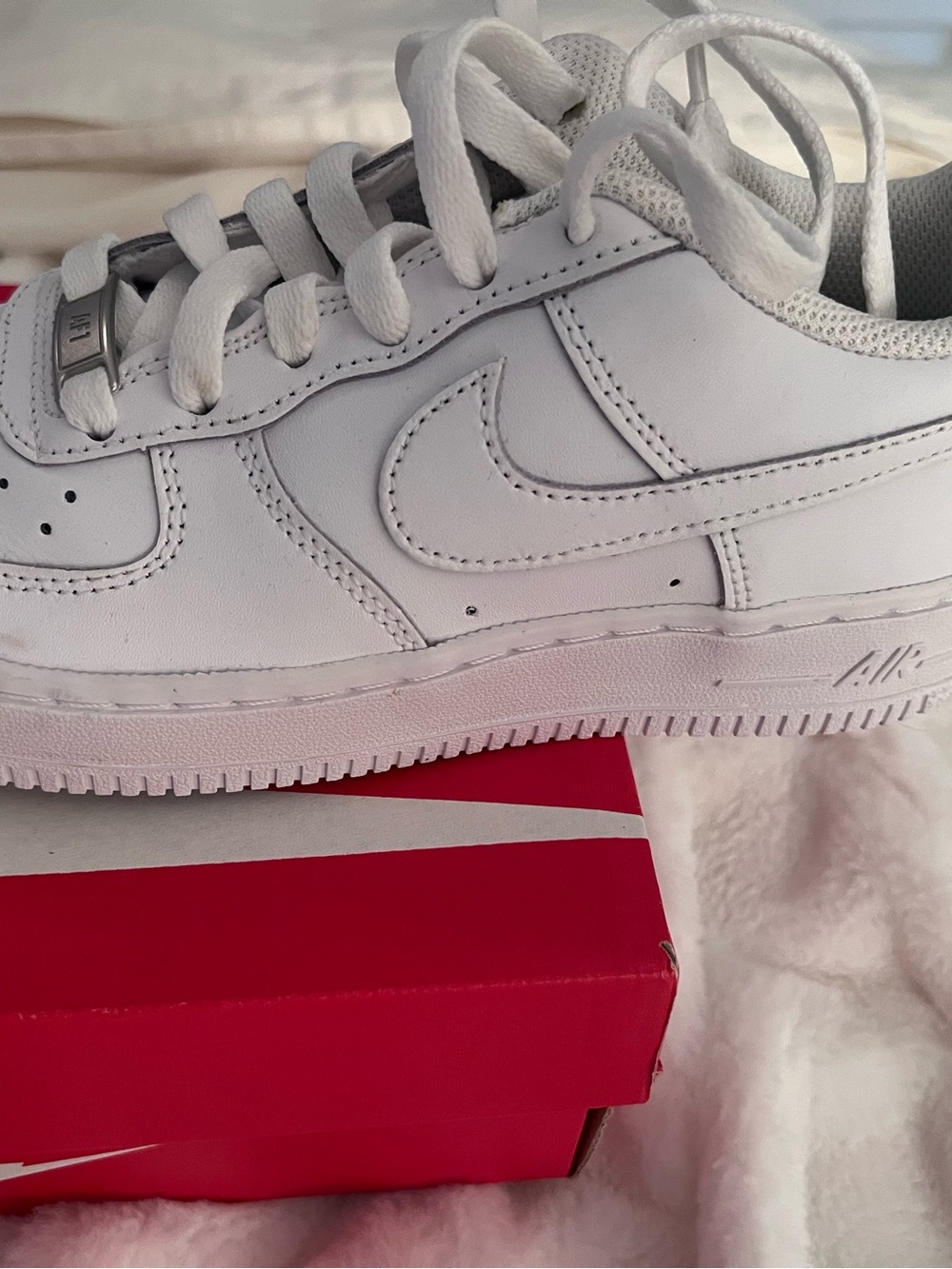 Nike Kids White Low-Top Sneakers